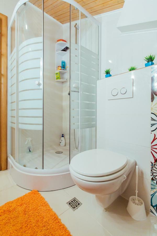 Apartments Toni Podstrana Luaran gambar